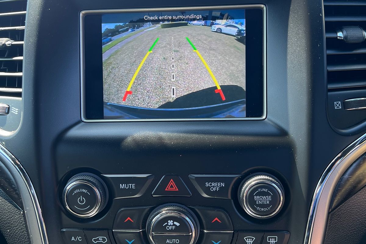 2019 Jeep Grand Cherokee Laredo WK