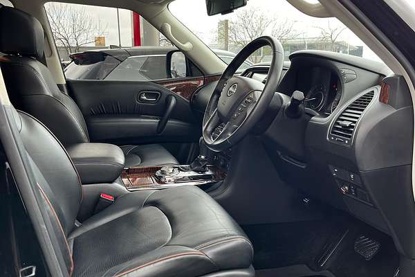 2023 Nissan Patrol Ti-L Y62