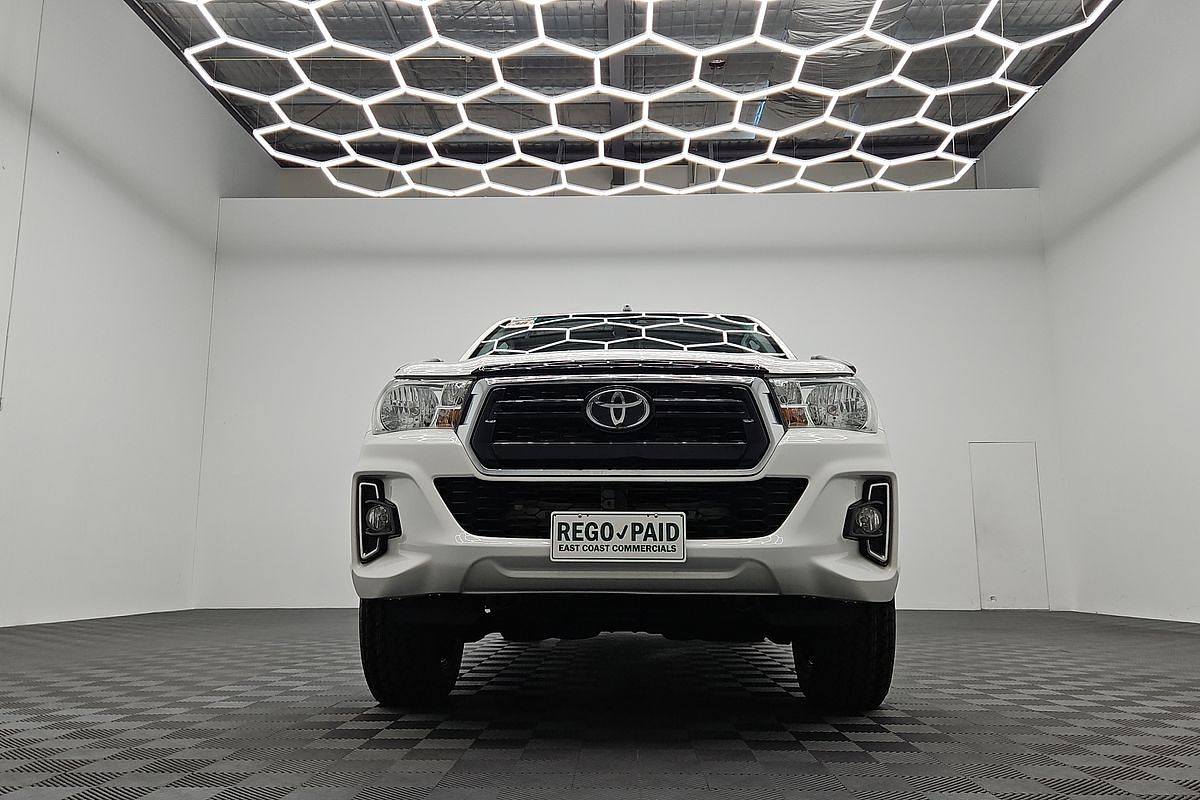 2020 Toyota Hilux SR GUN126R 4X4