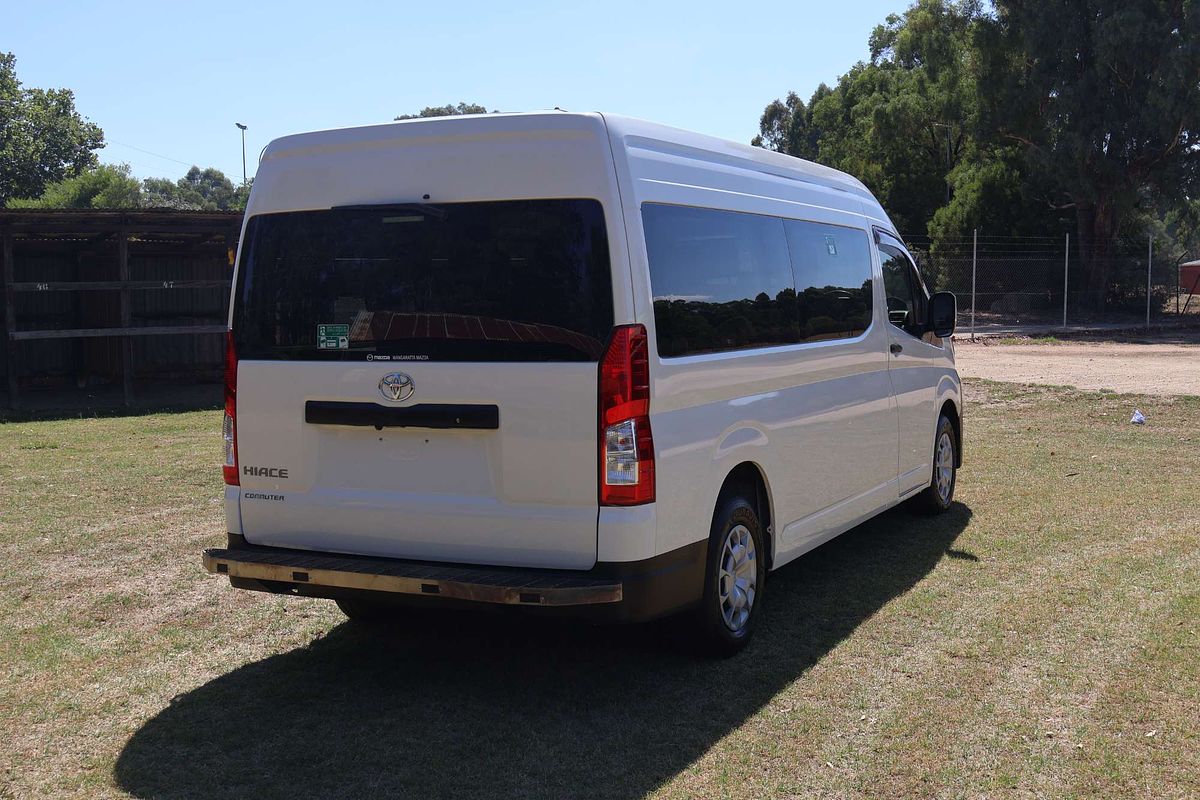 2021 Toyota Hiace Commuter GDH322R ELWB