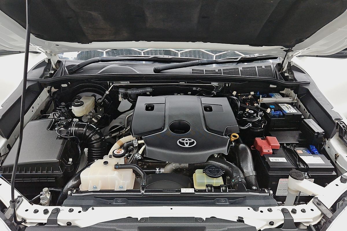 2020 Toyota Hilux SR GUN126R 4X4