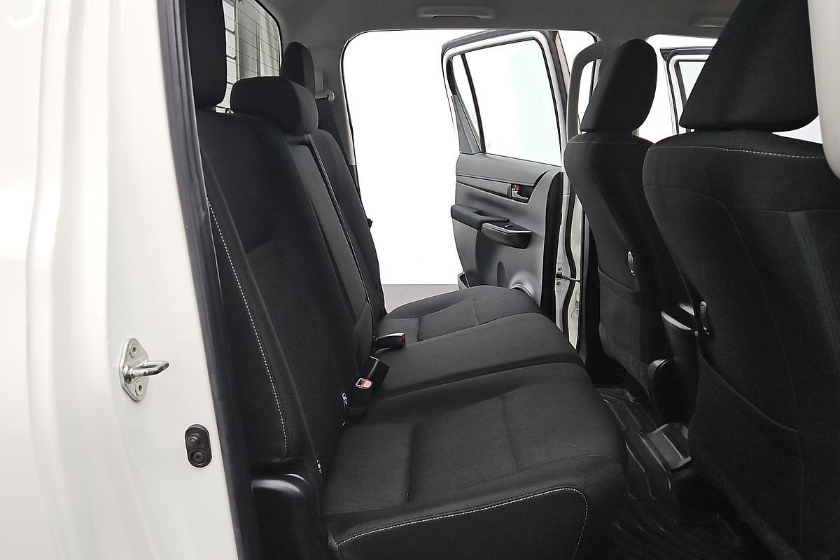 2020 Toyota Hilux SR GUN126R 4X4