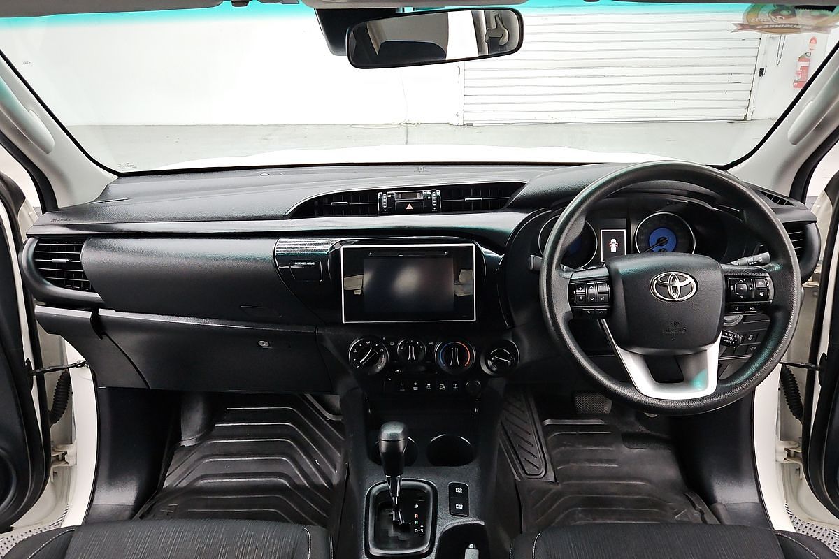 2020 Toyota Hilux SR GUN126R 4X4