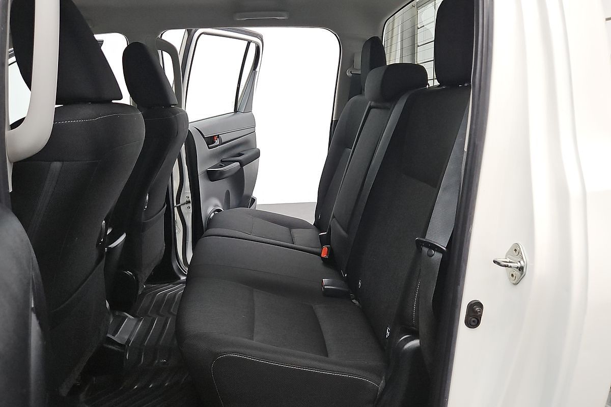2020 Toyota Hilux SR GUN126R 4X4