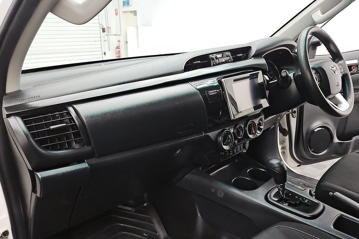 2020 Toyota Hilux SR GUN126R 4X4