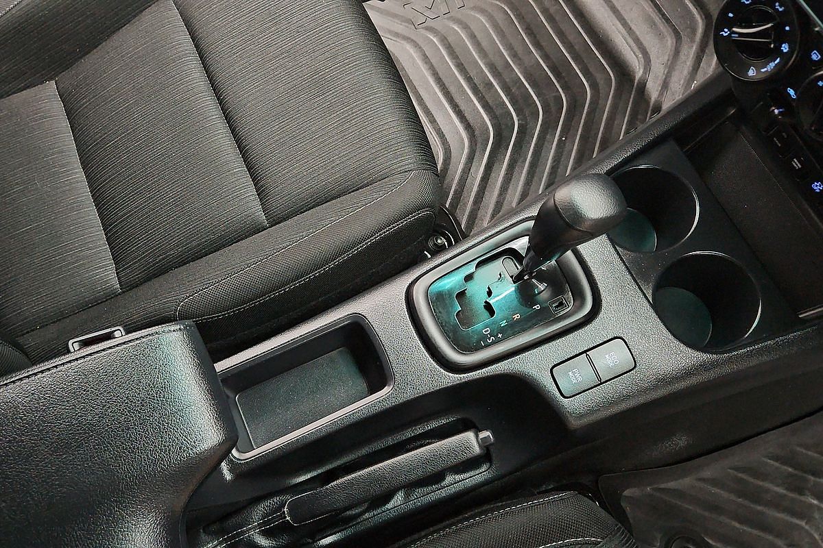 2020 Toyota Hilux SR GUN126R 4X4