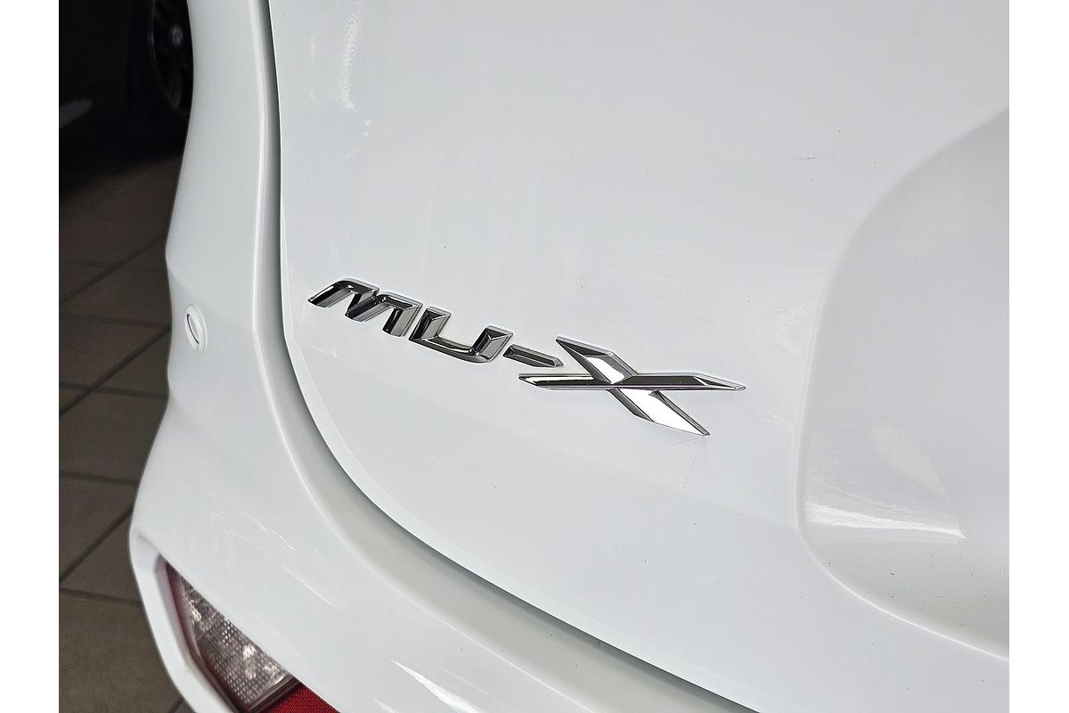 2023 Isuzu MU-X LS-T