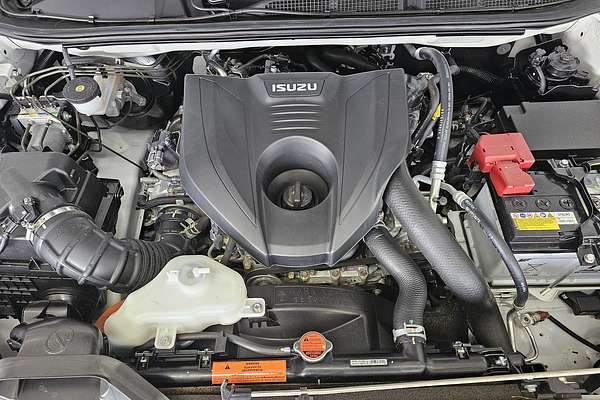 2023 Isuzu MU-X LS-T