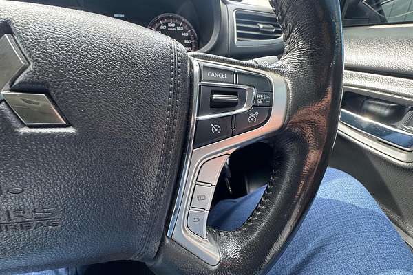 2021 Mitsubishi Triton GLX-R MR 4X4