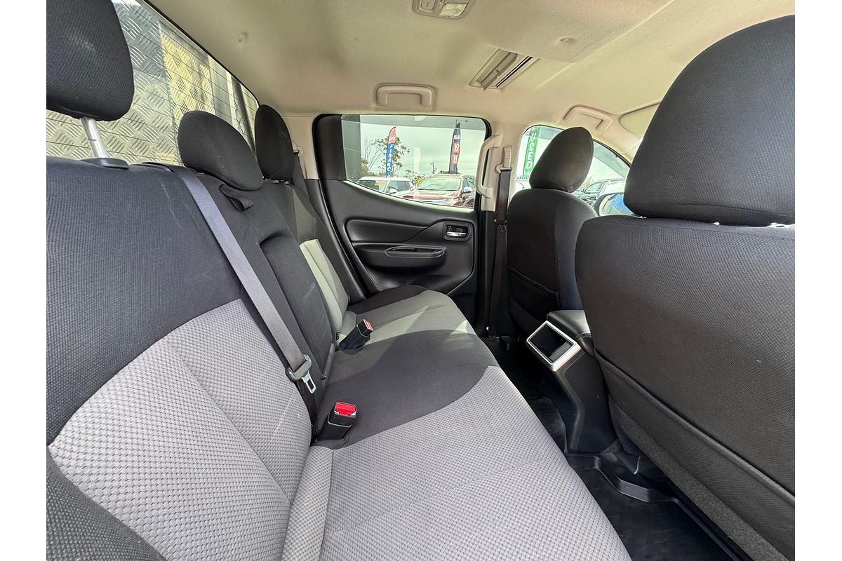 2021 Mitsubishi Triton GLX-R MR 4X4