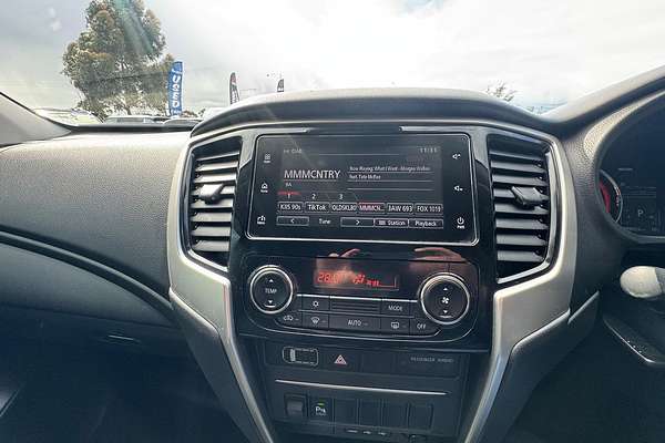 2021 Mitsubishi Triton GLX-R MR 4X4
