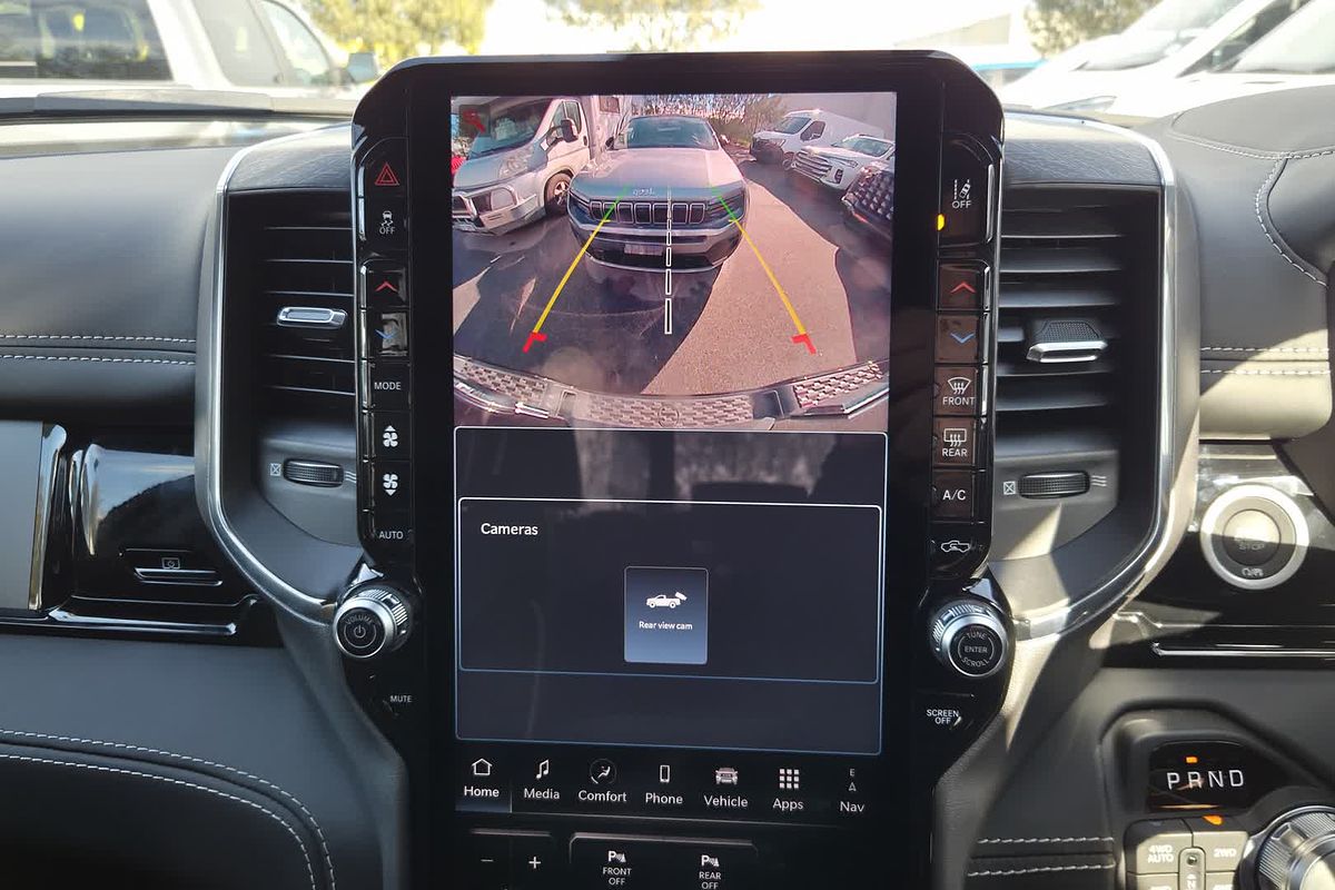 2025 RAM 1500 Laramie Sport Hurricane SO RamBox DT 4X4 SWB