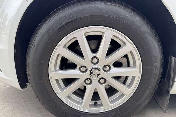 2013 Holden Commodore Evoke VF