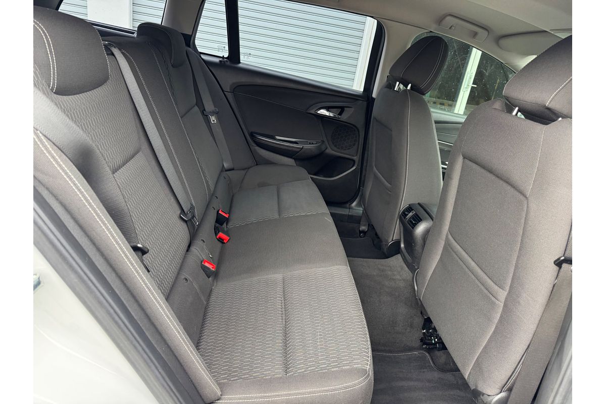 2013 Holden Commodore Evoke VF