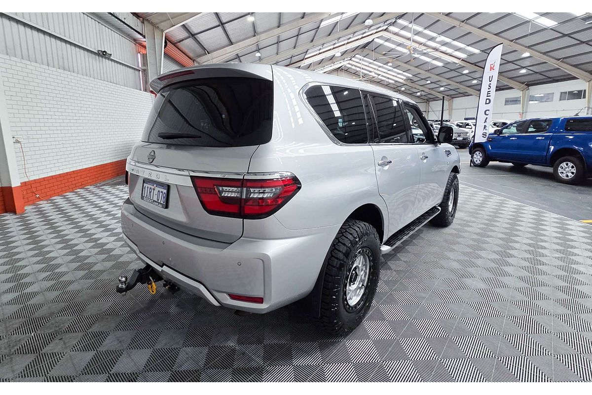 2023 Nissan Patrol Ti Y62