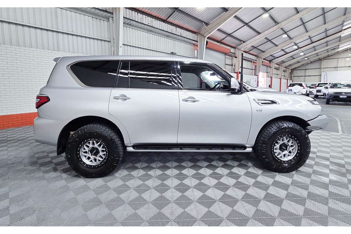 2023 Nissan Patrol Ti Y62