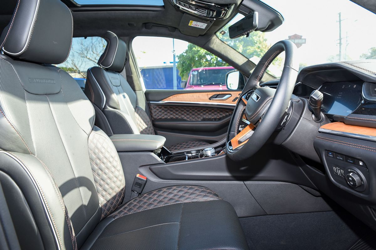 2023 Jeep Grand Cherokee Summit Reserve 4xe WL