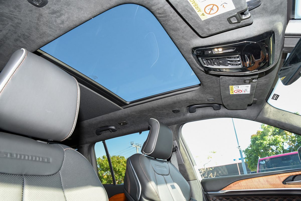 2023 Jeep Grand Cherokee Summit Reserve 4xe WL