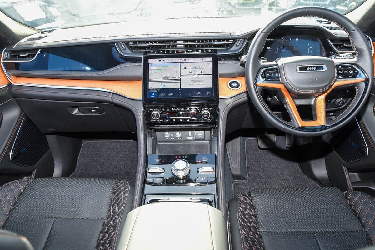 2023 Jeep Grand Cherokee Summit Reserve 4xe WL
