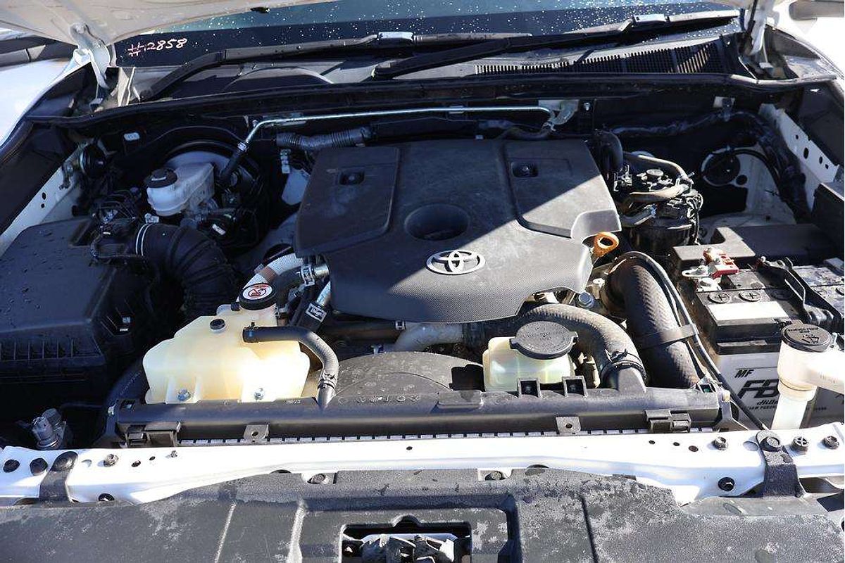 2021 Toyota Hilux SR5 GUN126R 4X4