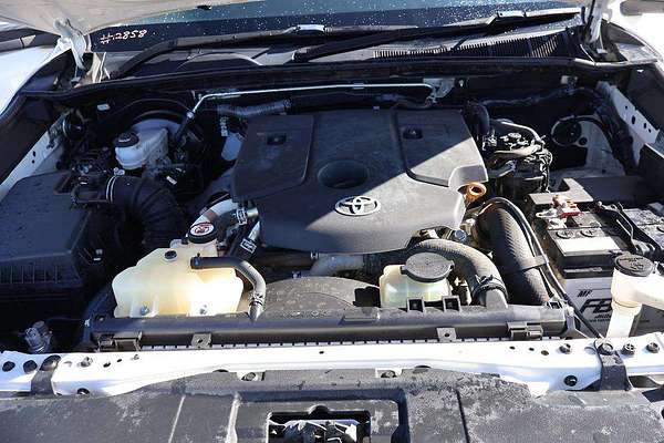 2021 Toyota Hilux SR5 GUN126R 4X4