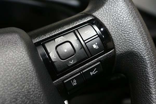 2024 Toyota Hilux SR GUN126R 4X4