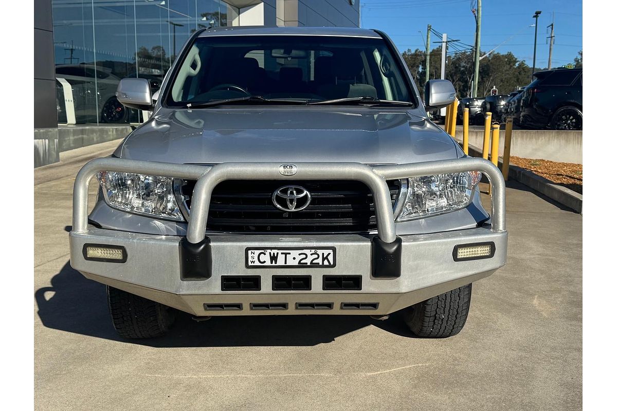 2014 Toyota Landcruiser GXL VDJ200R