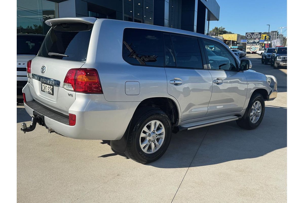 2014 Toyota Landcruiser GXL VDJ200R