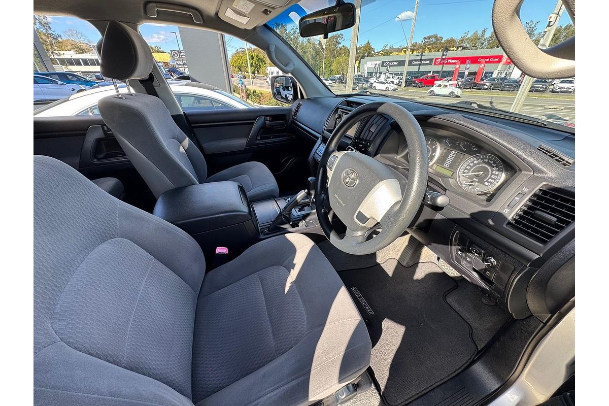 2014 Toyota Landcruiser GXL VDJ200R