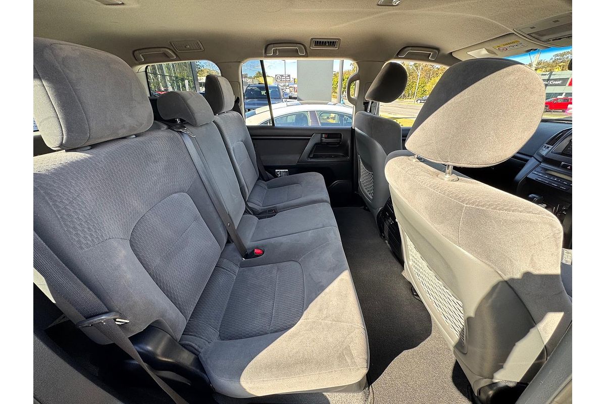 2014 Toyota Landcruiser GXL VDJ200R