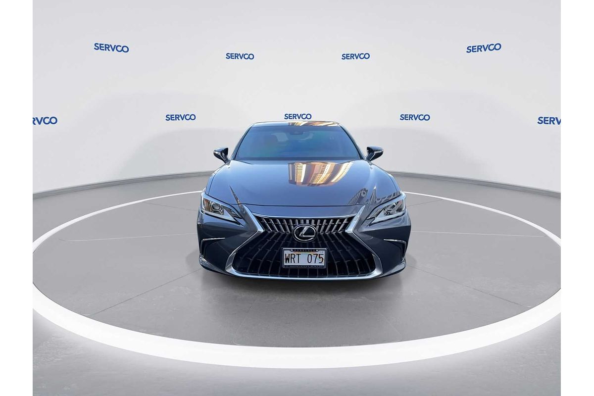 2022 Lexus ES