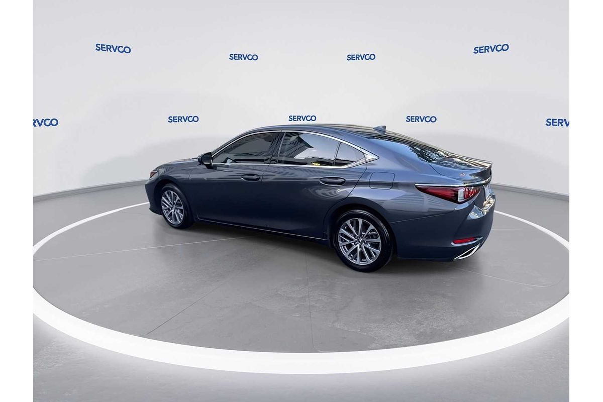 2022 Lexus ES
