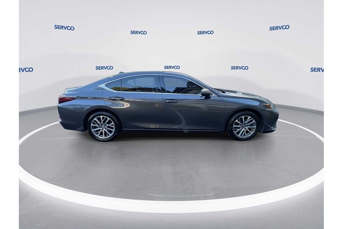 2022 Lexus ES