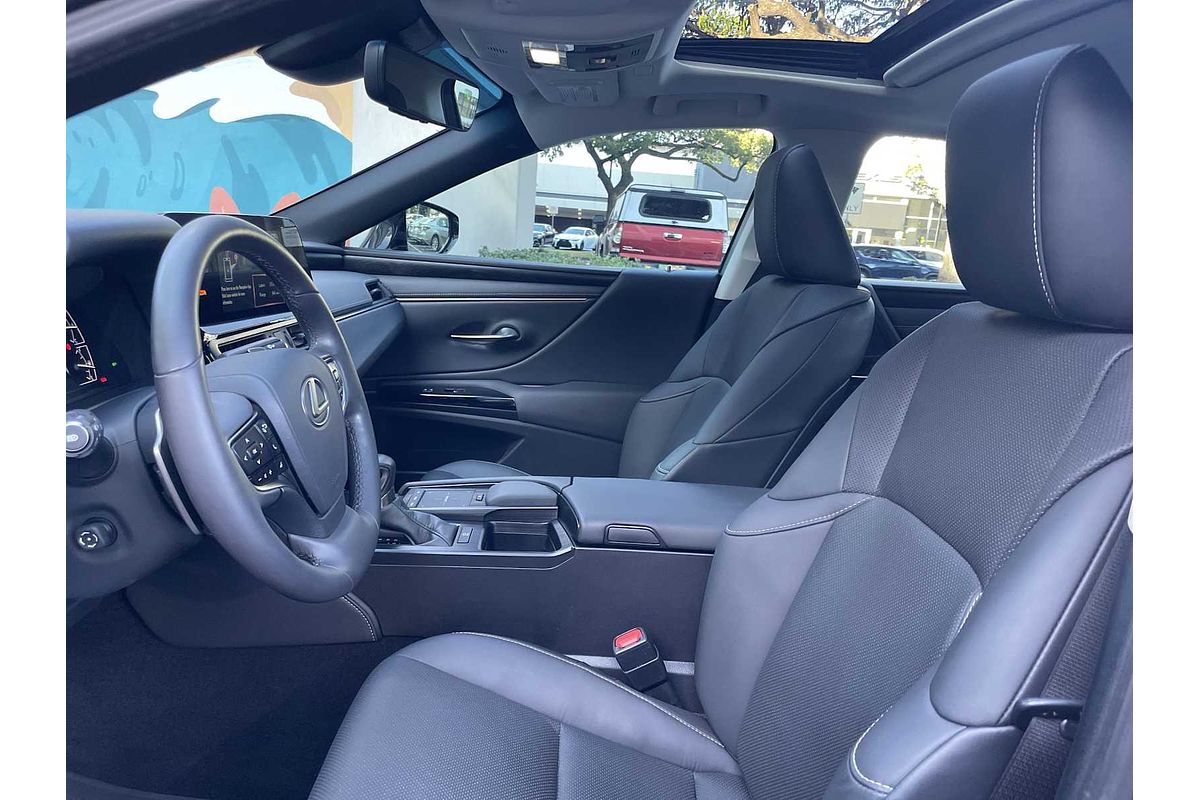 2022 Lexus ES
