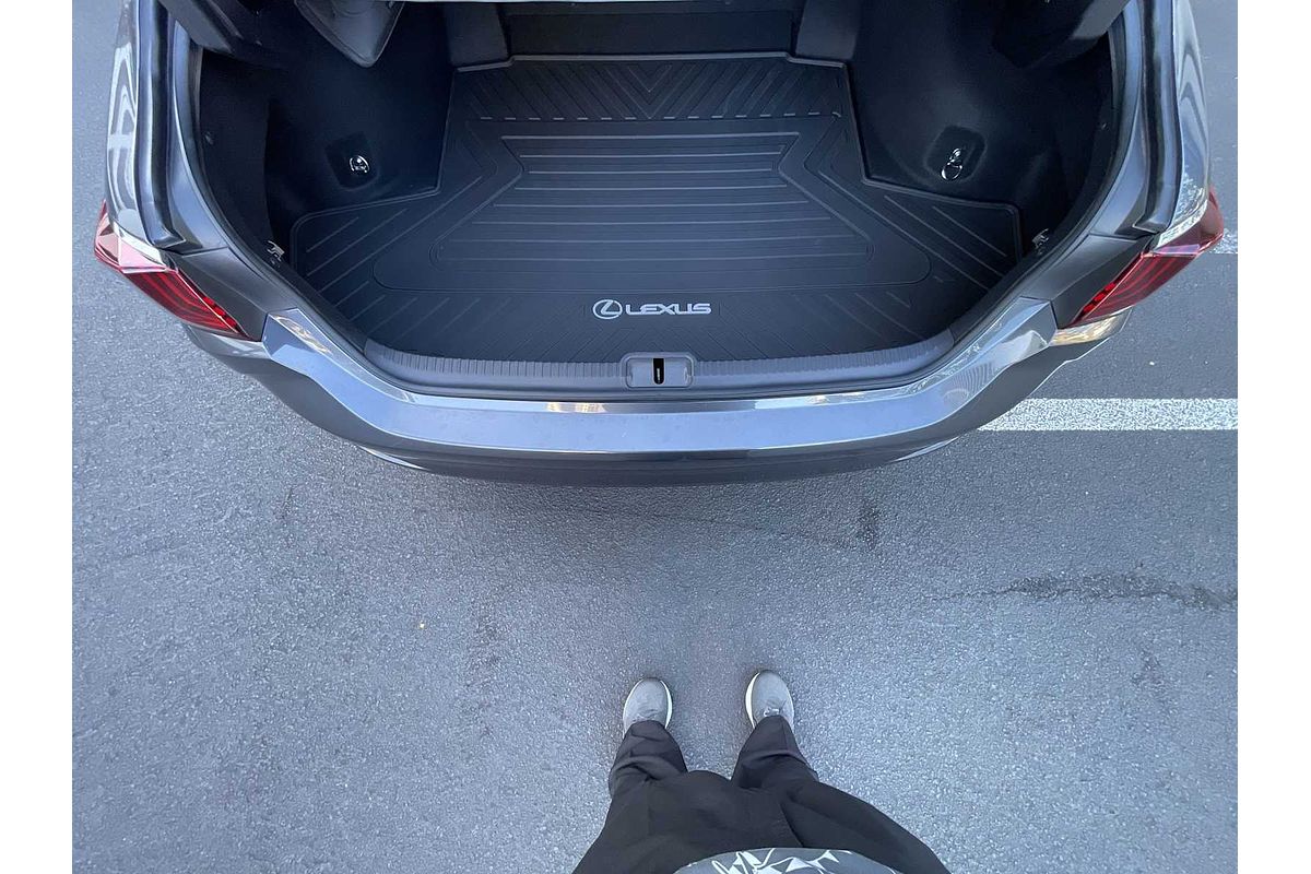 2022 Lexus ES