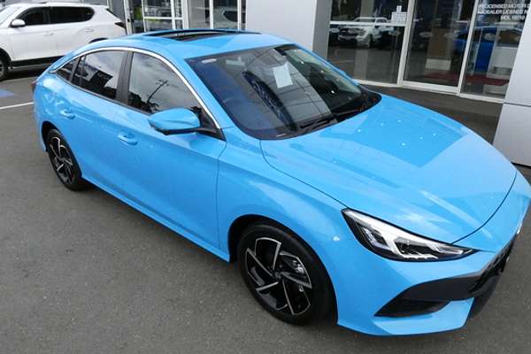 2023 MG MG5 Essence