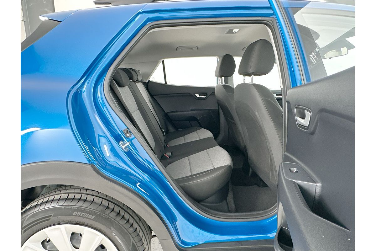 2023 Kia Stonic S YB