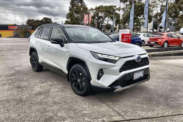 2024 Toyota RAV4 XSE AXAH54R