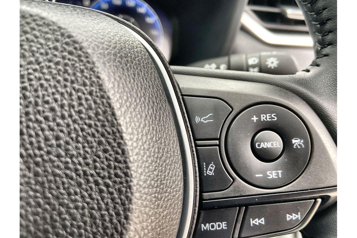 2024 Toyota RAV4 XSE AXAH54R