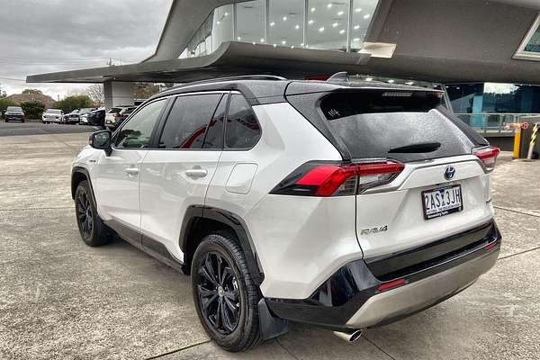 2024 Toyota RAV4 XSE AXAH54R