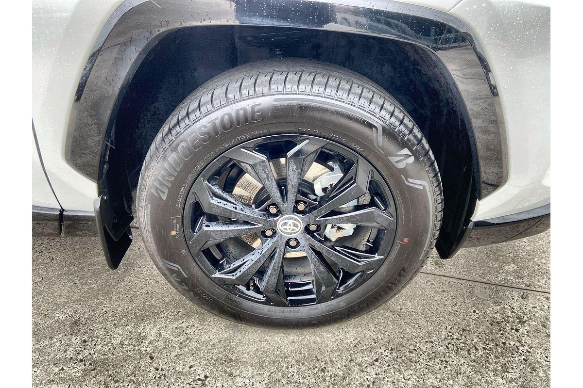 2024 Toyota RAV4 XSE AXAH54R