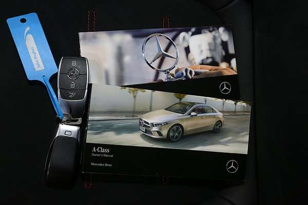 2022 Mercedes-Benz A-Class A180 V177