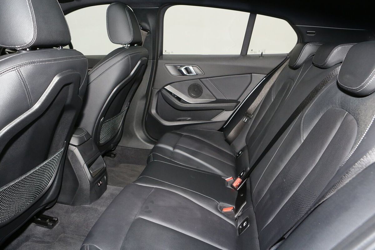 2023 BMW 1 Series 118i M Sport F40