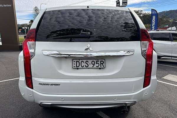 2016 Mitsubishi Pajero Sport Exceed QE