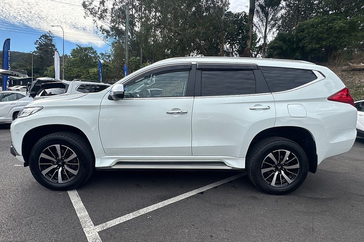 2016 Mitsubishi Pajero Sport Exceed QE