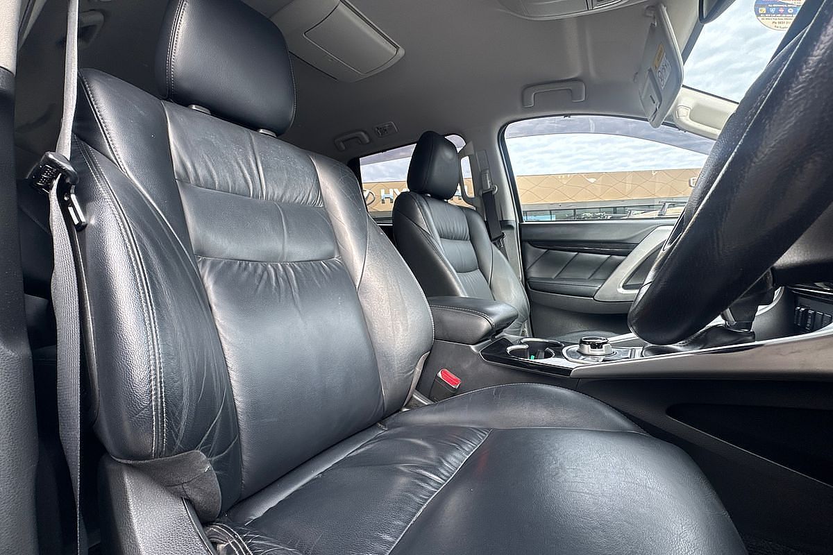 2016 Mitsubishi Pajero Sport Exceed QE