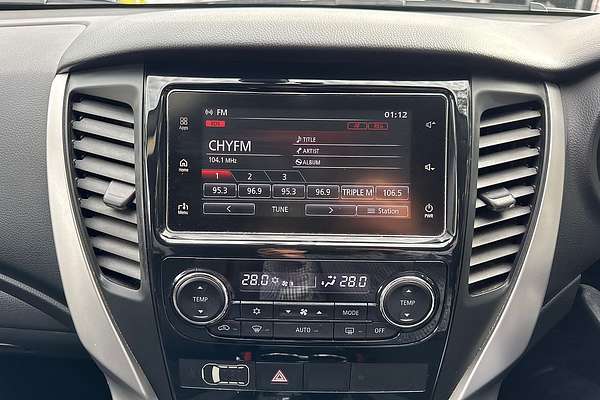 2016 Mitsubishi Pajero Sport Exceed QE