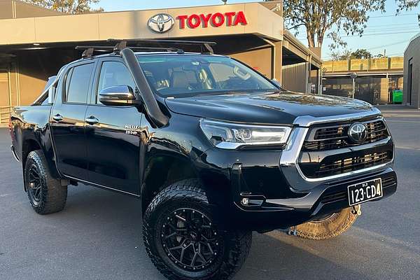 2021 Toyota Hilux SR5 GUN126R 4X4