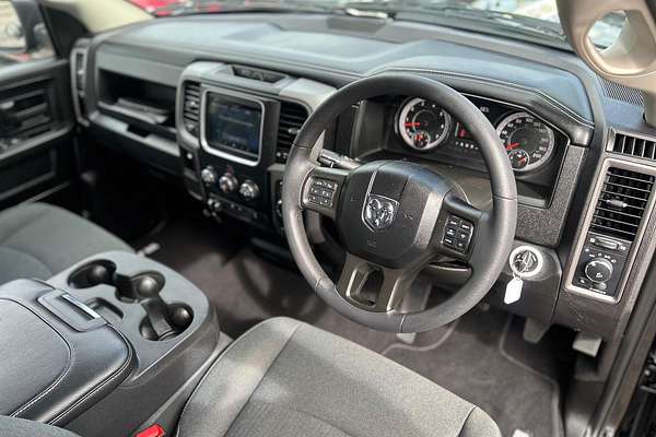 2022 RAM 1500 Express DS 4X4 SWB