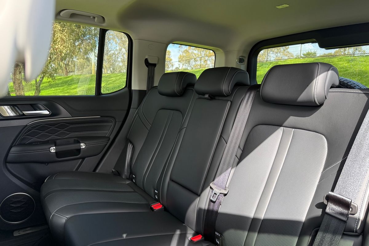 2025 GWM Tank 300 Ultra P01